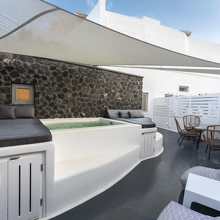 Sun Naam Home Santorini With Heated Jacuzzi Karterádos Eksteriør bilde
